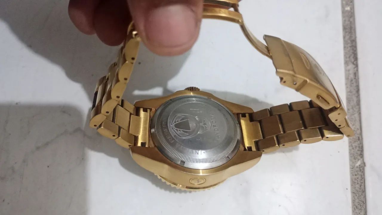 Relógio Invicta Reserve Hydromax Dourado - Foto 3