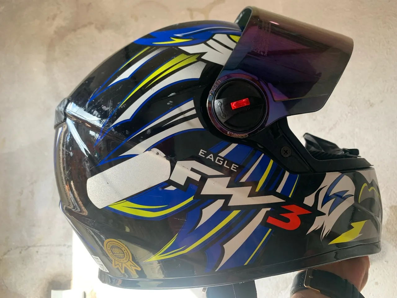 Capacete de Moto Eagle FW3 - Design Moderno e Seguro