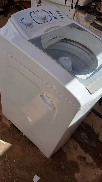 Maquina electrolux 15 quilos 1 ano de garantia  - Foto 6