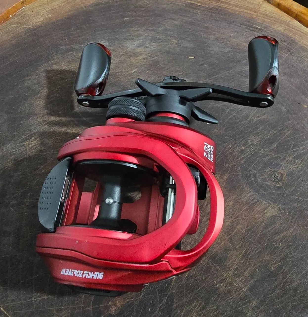 Carretilha Albatroz V73C - Foto 2