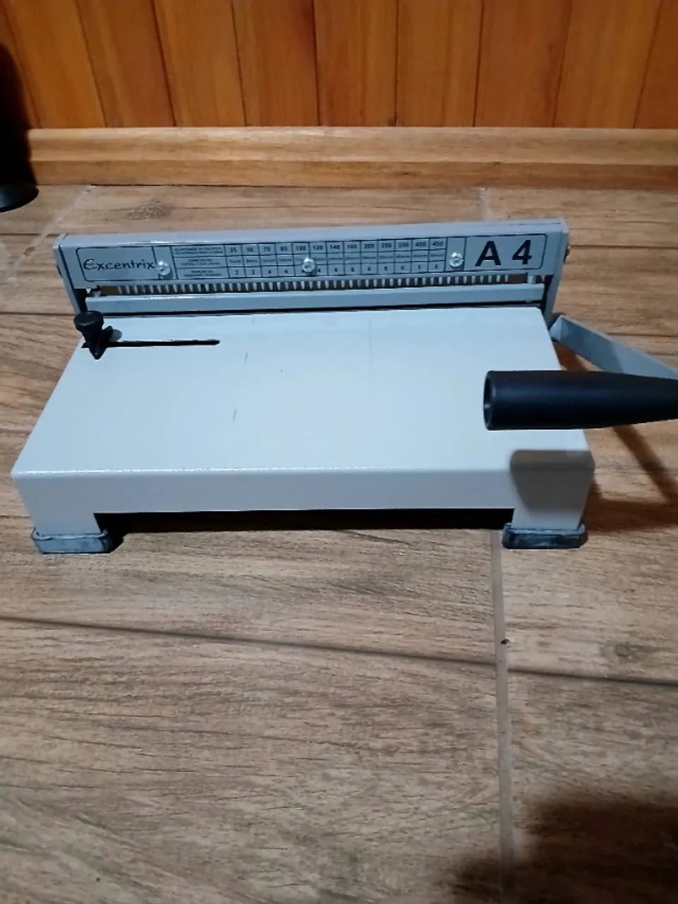 Encadernadora espiral A4 64529517154434120