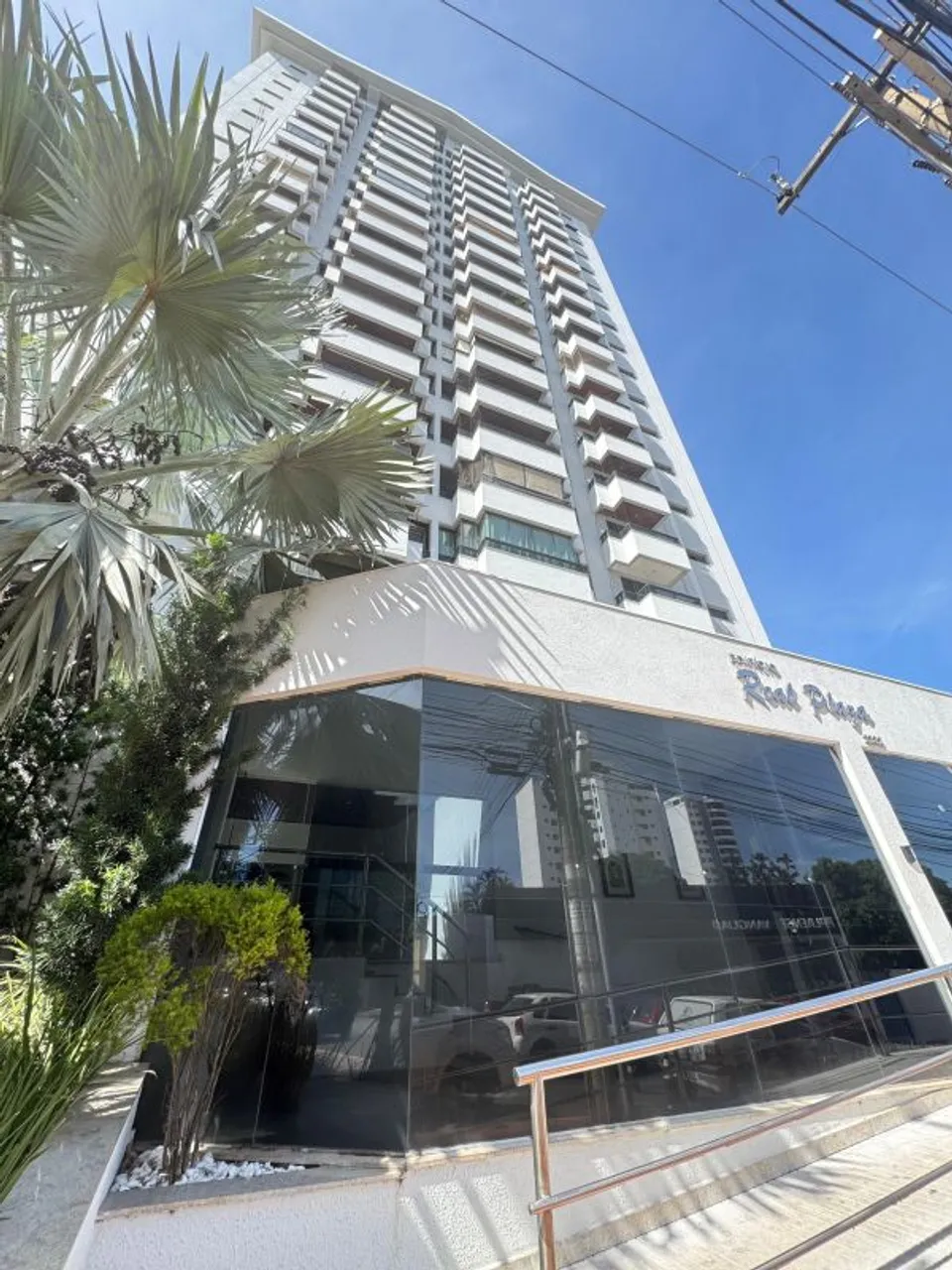 Apartamento com 4 quartos à venda no Edifício Real Plaza