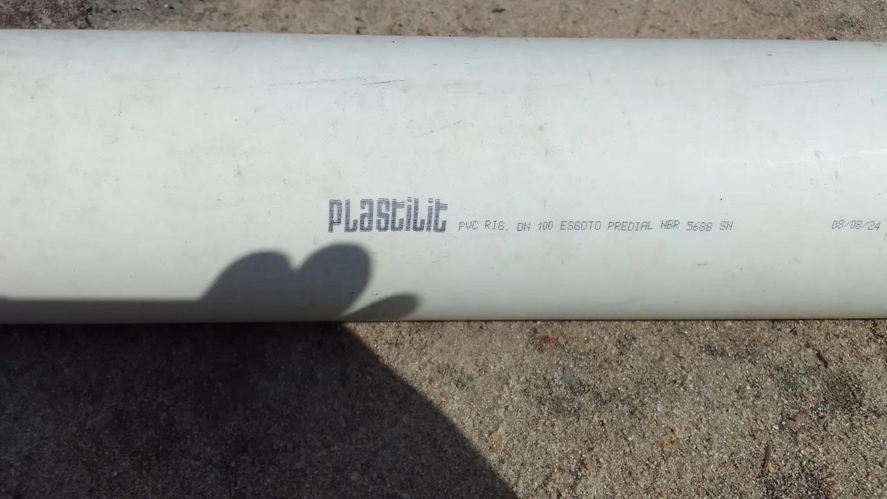 Tubo PVC 100 / 6 metros para esgoto predial