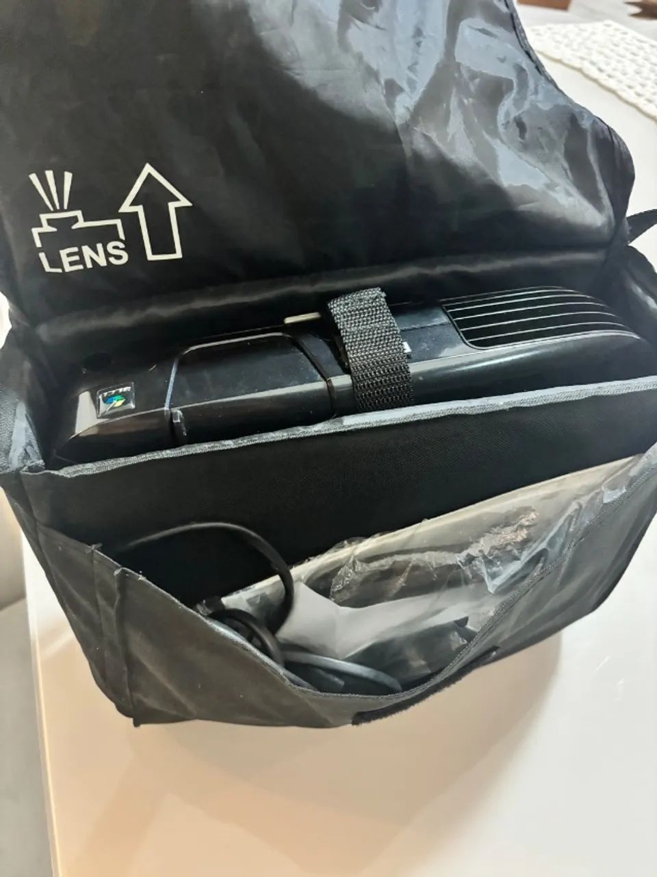 Projetor Epson S10+ com bolsa  - Foto 4