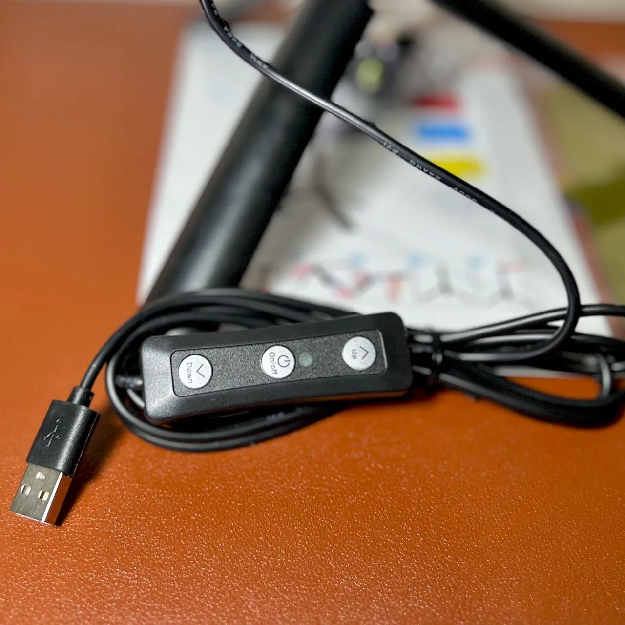 Painel LED com Tripé e Suporte para Celular - Foto 3