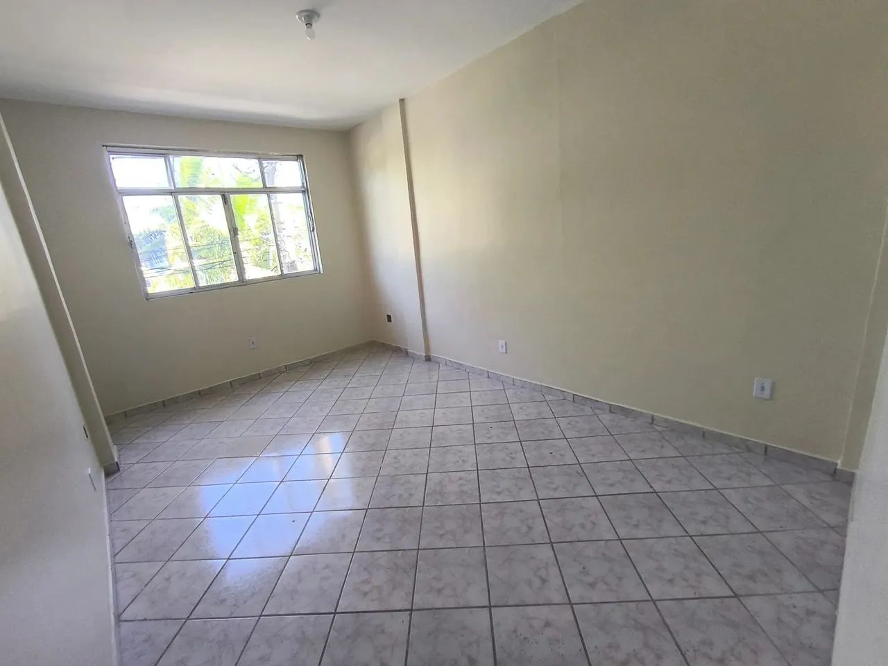 Sala comercial com 2 salas e ante sala, banheiro e copa em Parque Aeroporto - Macaé - RJ