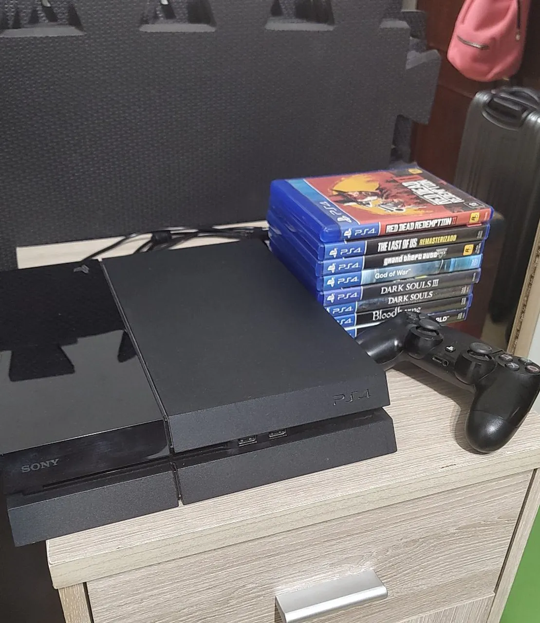 Playstation 4 e +8 jogos