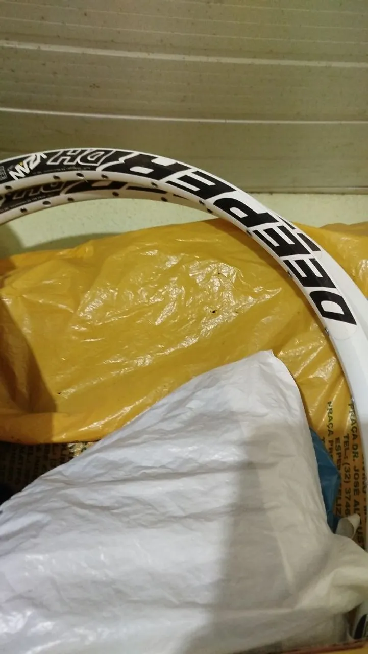 Par de aros deeper
