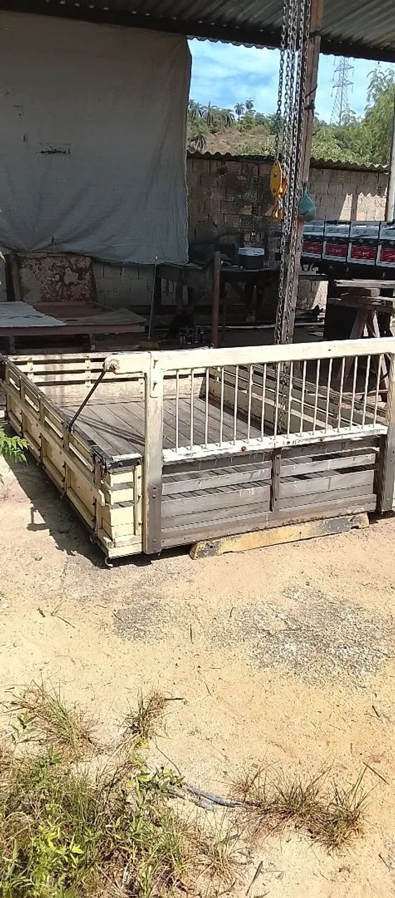 Comércio de baú e carrocerias, contato para vendas watzap *. aguinaldo - Foto 2
