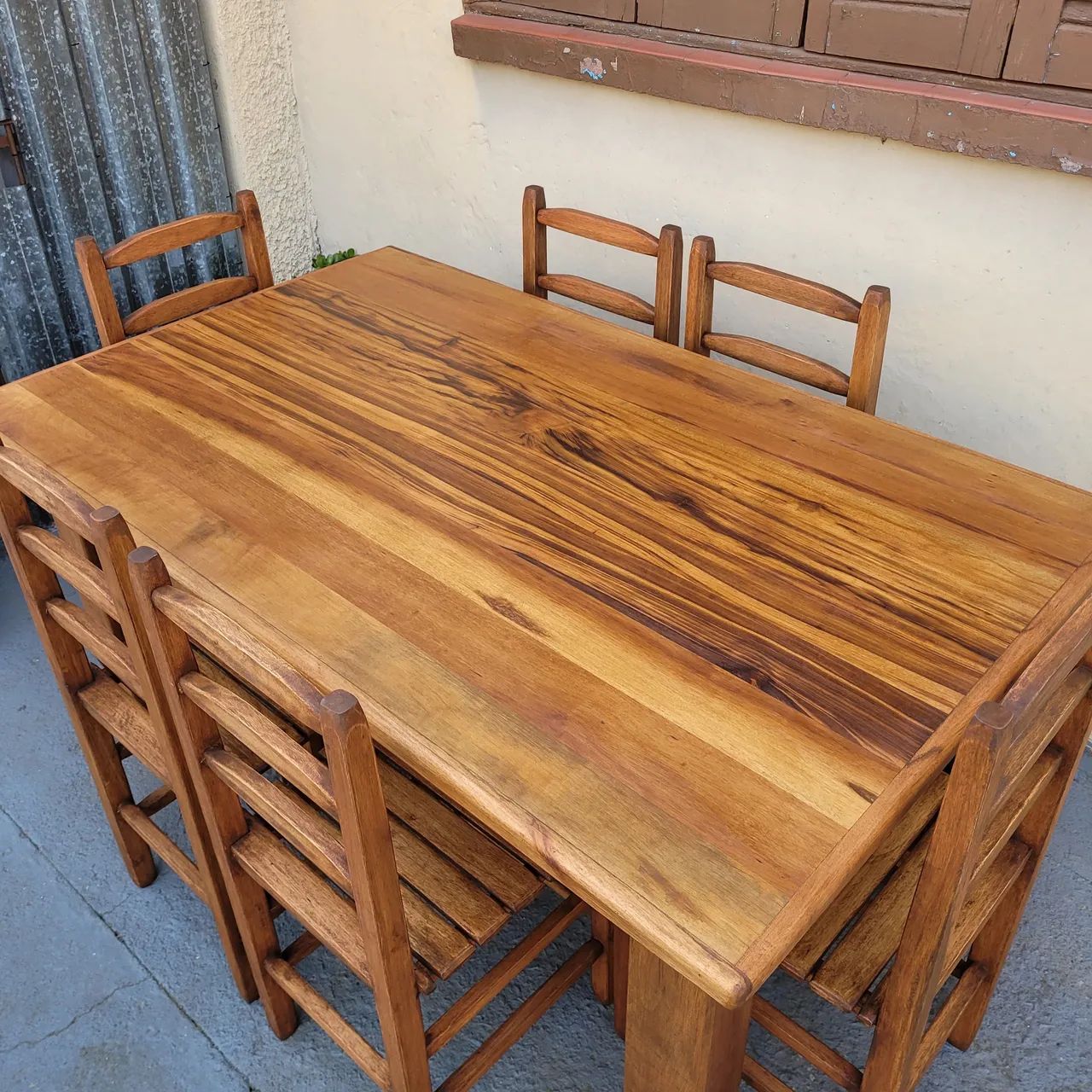 Conjunto de Mesa de Jantar em Madeira Maciça - Foto 5