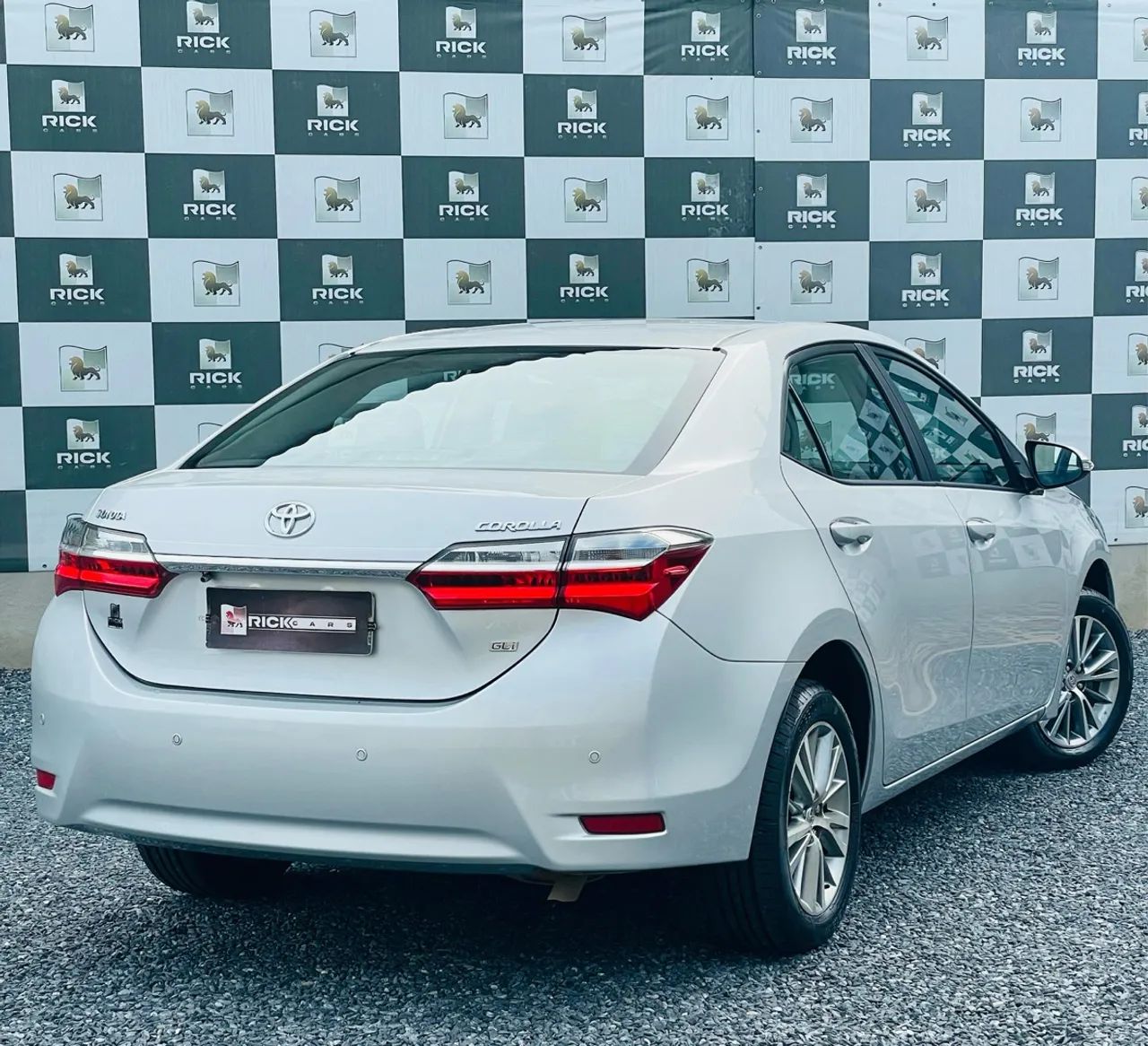 Corolla Gil - Foto 4