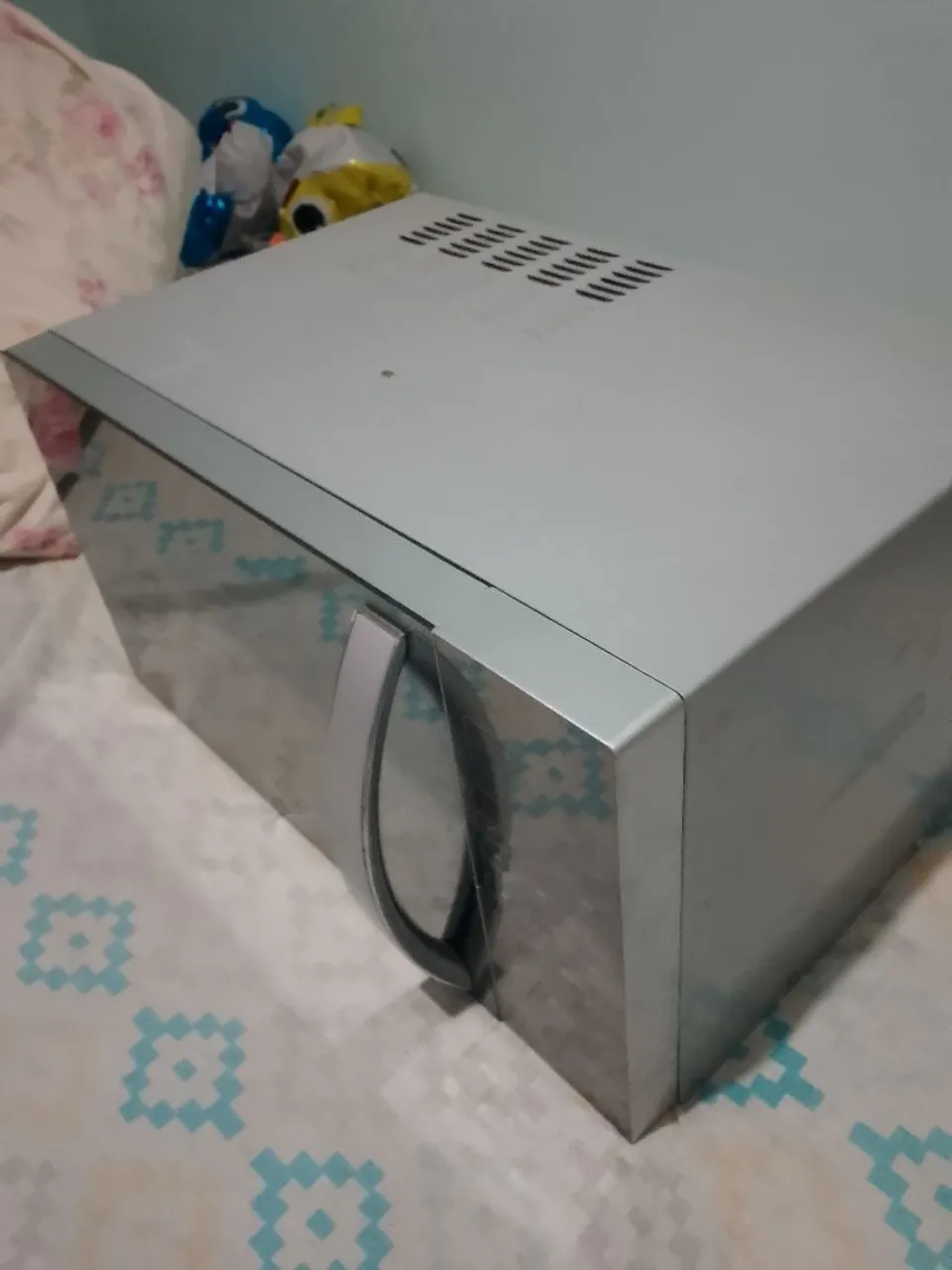 Micro-ondas Compacto e Eficiente