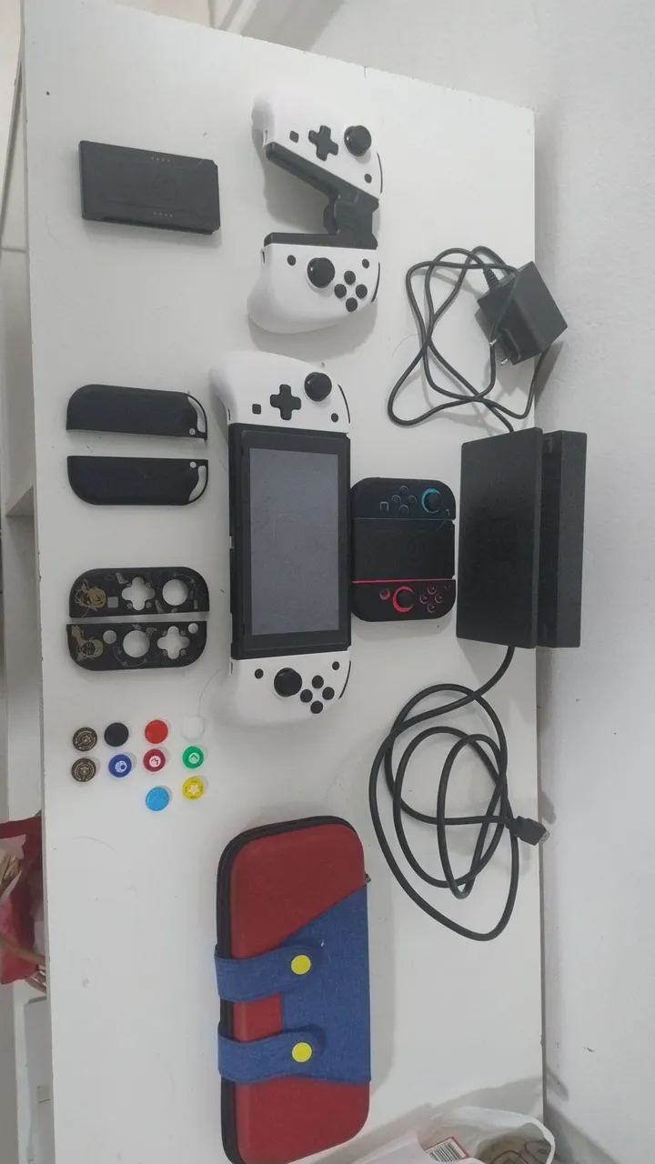 Nintendo Switch V2 Desbloqueado + SD 128gb