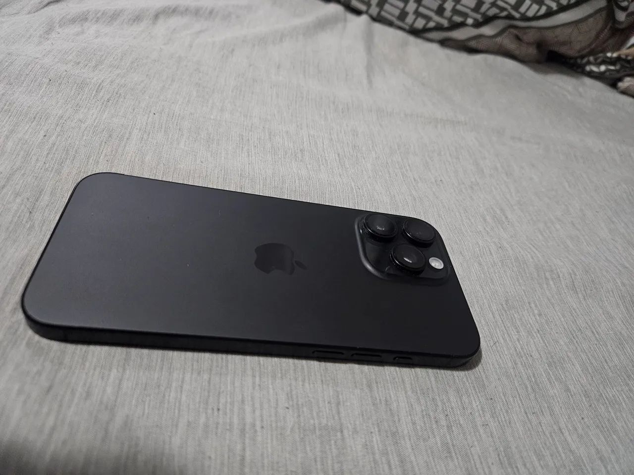 Iphone 16 pro max retirada de peças 