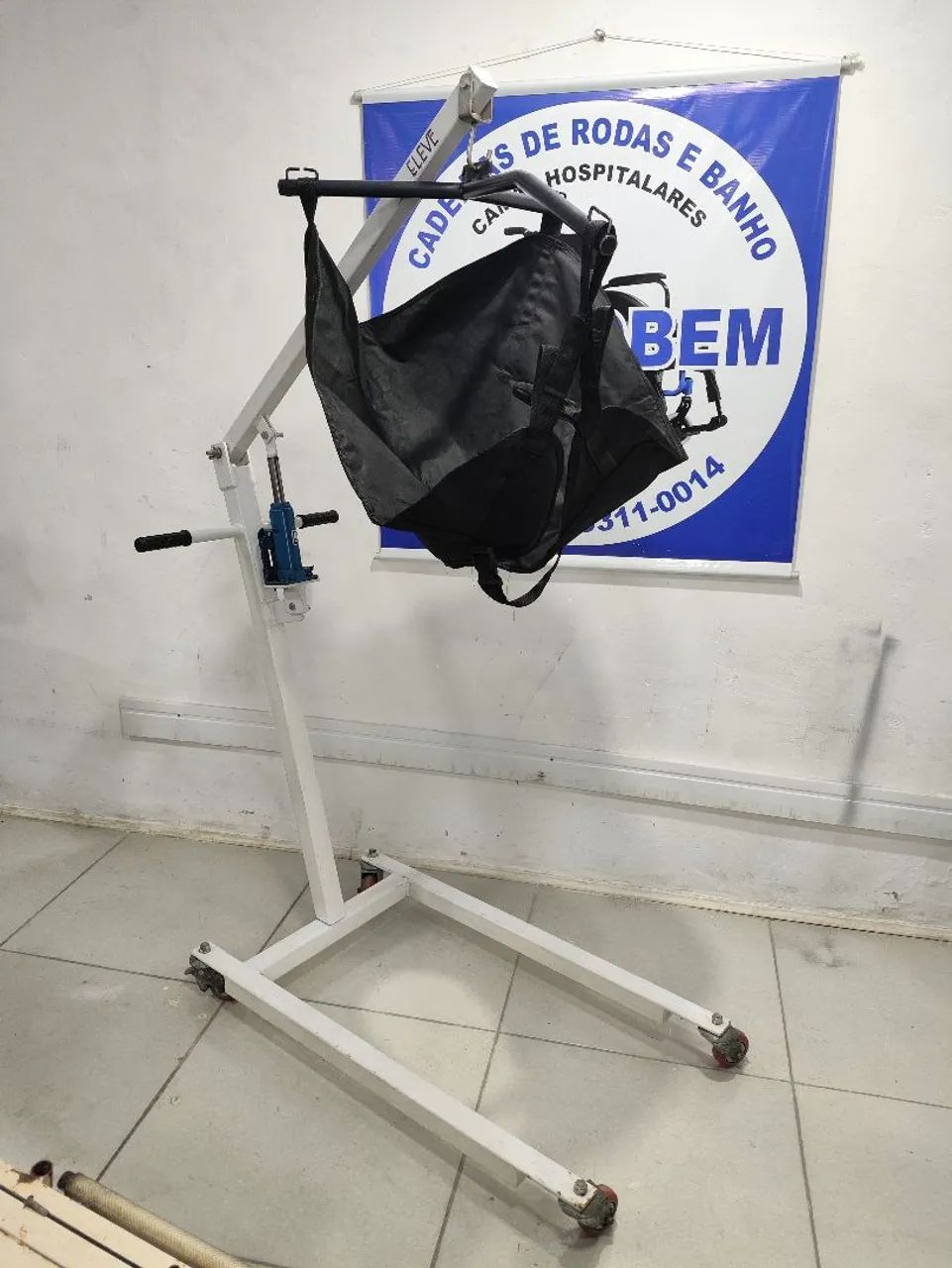 Guincho Hospitalar Hidráulico para Acamados Manual com Cesto Reforçado  - Foto 6