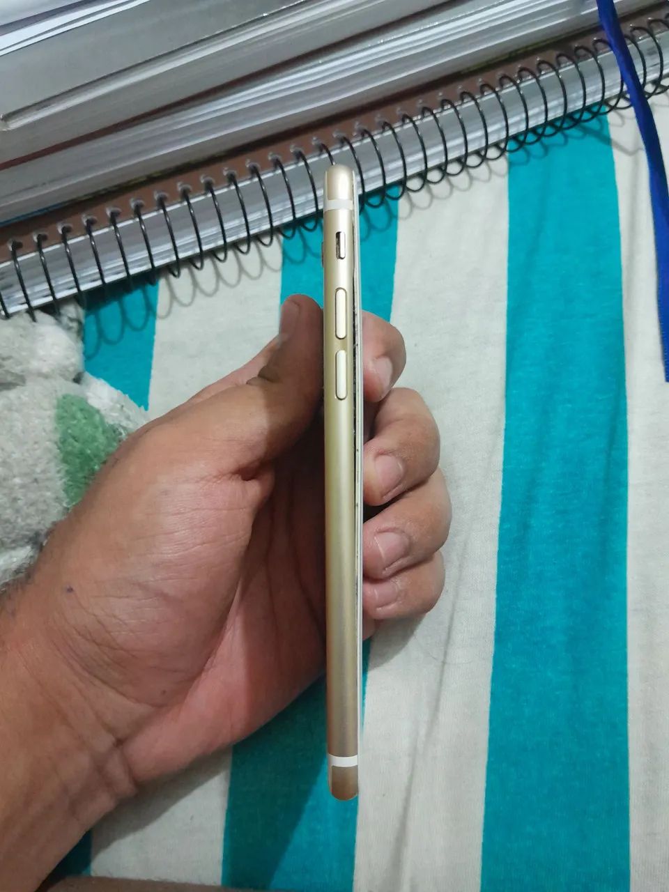 IPHONE 6s 64gb  - Foto 4