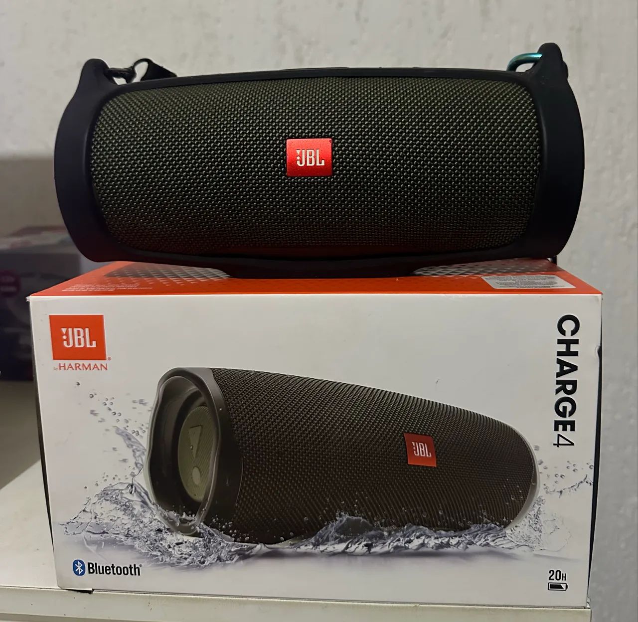 JBL Charge 4