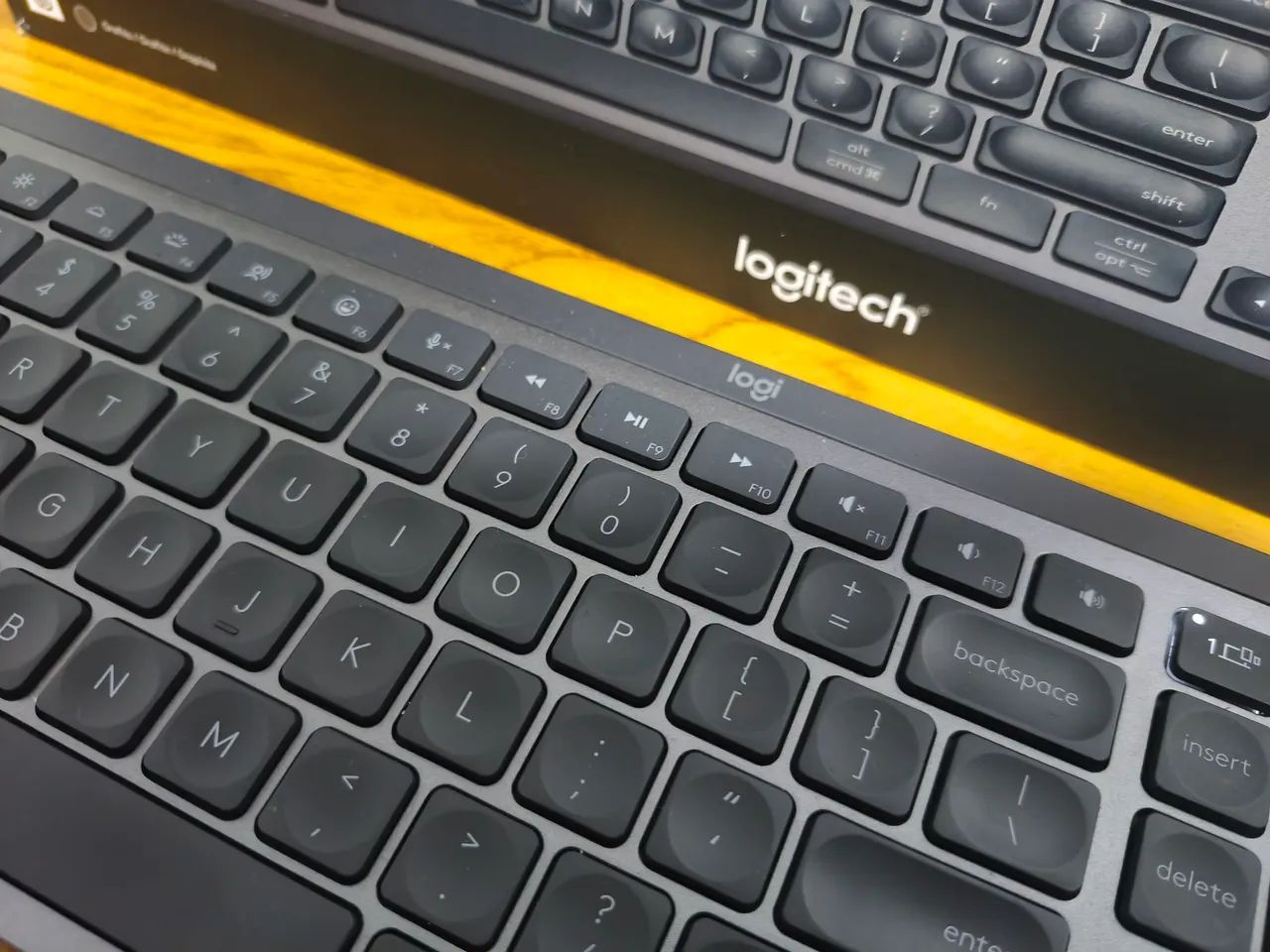 Teclado Logitech MX Keys S - Pouco Usado - Foto 4