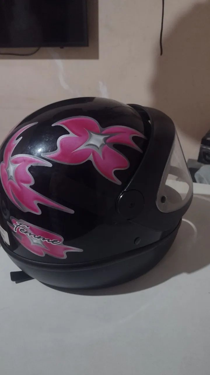 Vendo capacete Samarino 