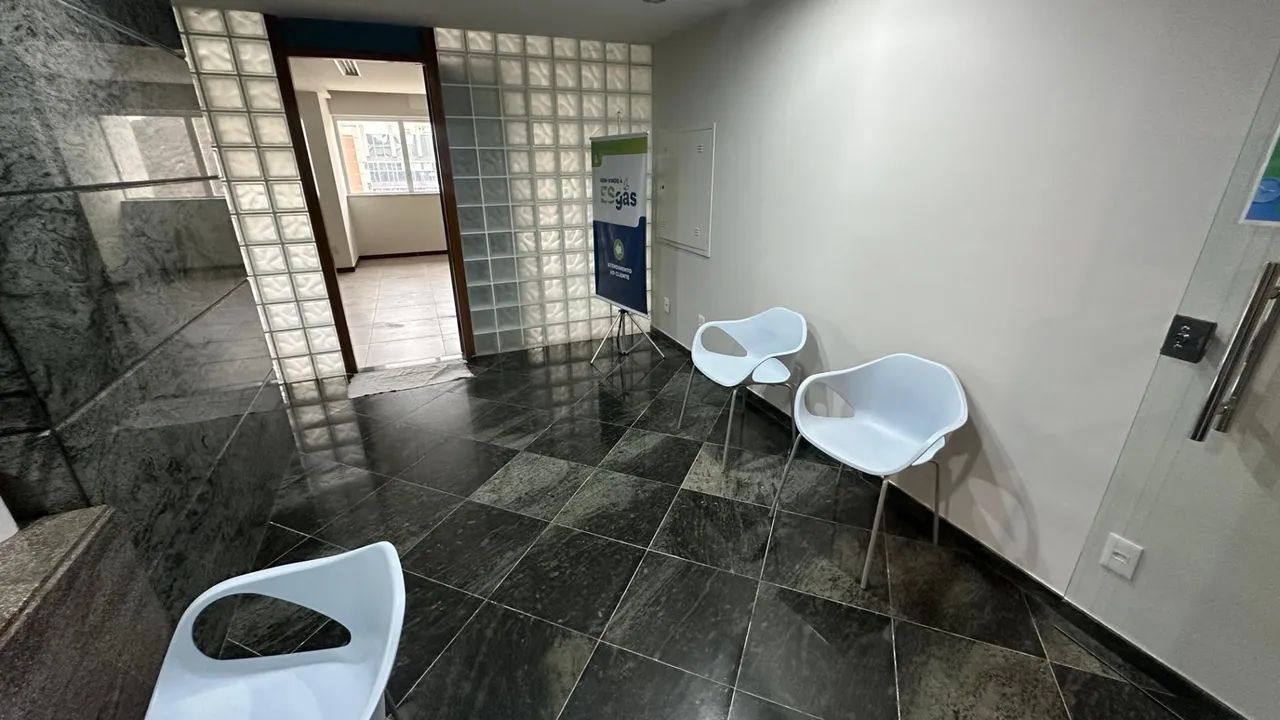 Conjunto de Salas Comerciais com 114m² na Reta da Penha - Foto 2