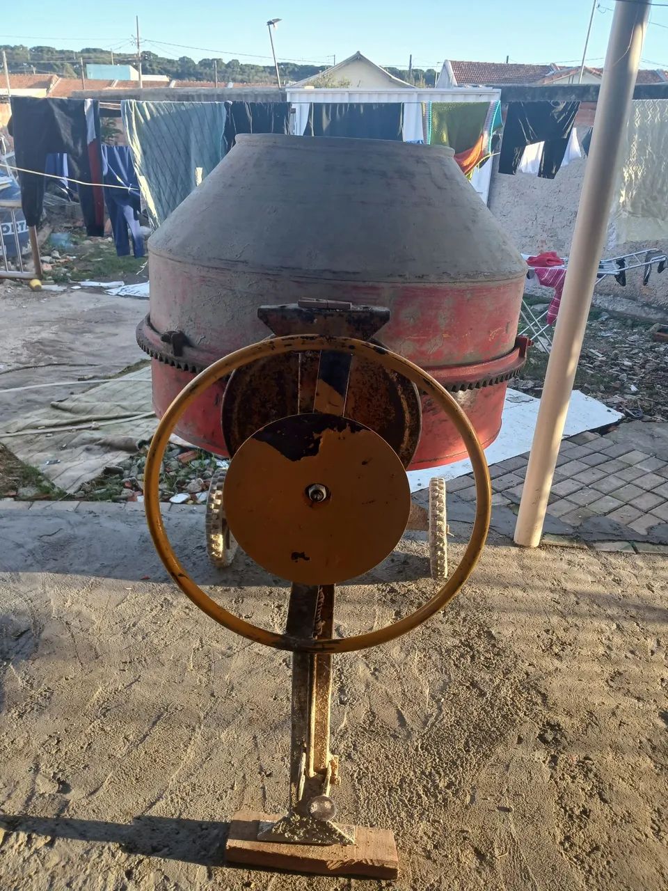 Bitonera442917772802150404