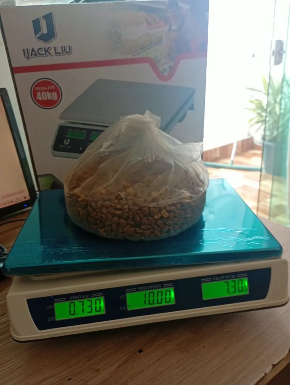 Balança Comercial Digital 40kg Bivolt Prof. Black Fé/miss para seu comerçio - Foto 3