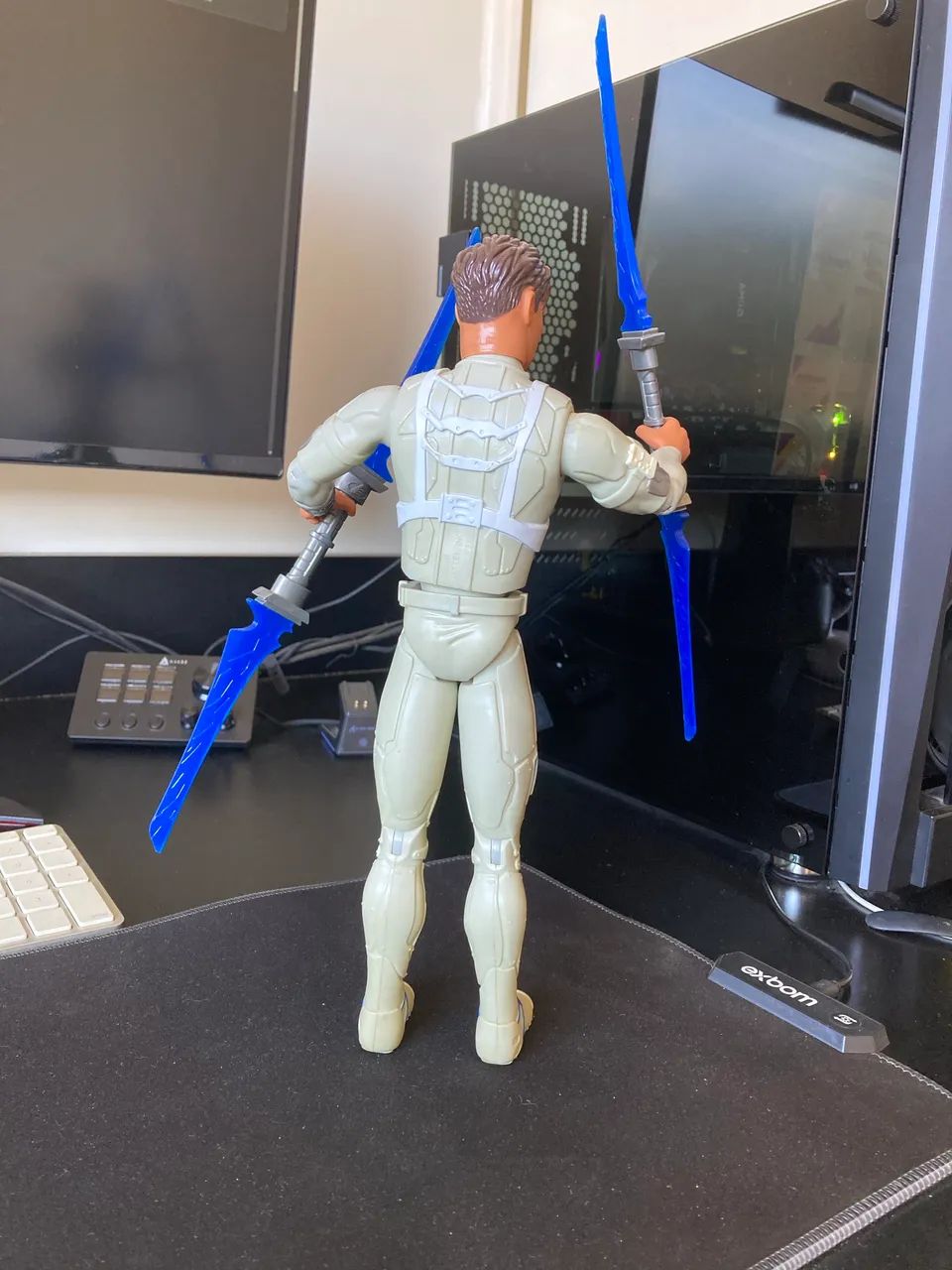 Max Steel Electro Espada - Foto 2