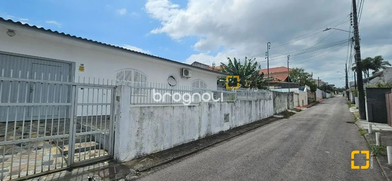 Casa com 4 dormitórios, 200m² de área construída, 03 vagas, à venda em Capoeiras. - Foto 2