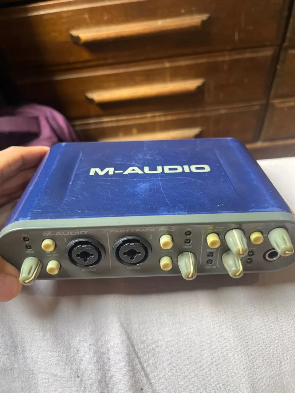 Interface de áudio Fast Track Pro M Áudio