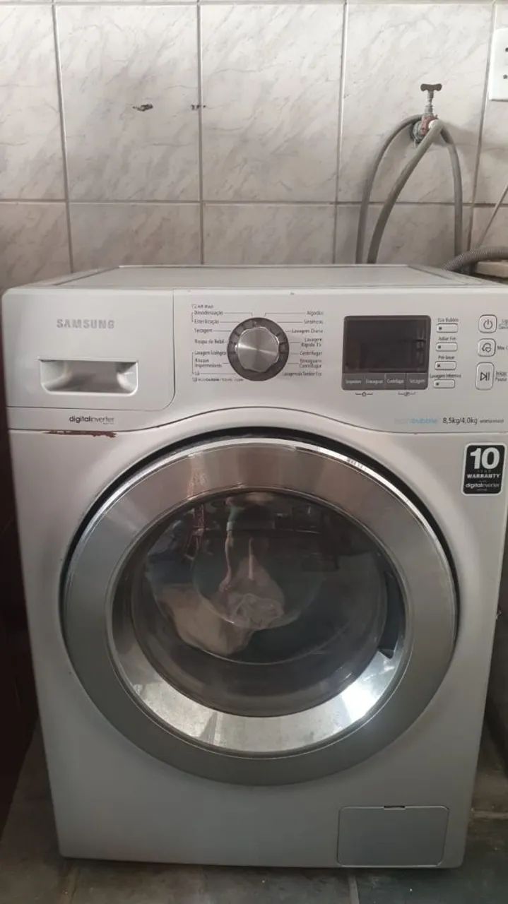 Lavadora de roupas Samsung