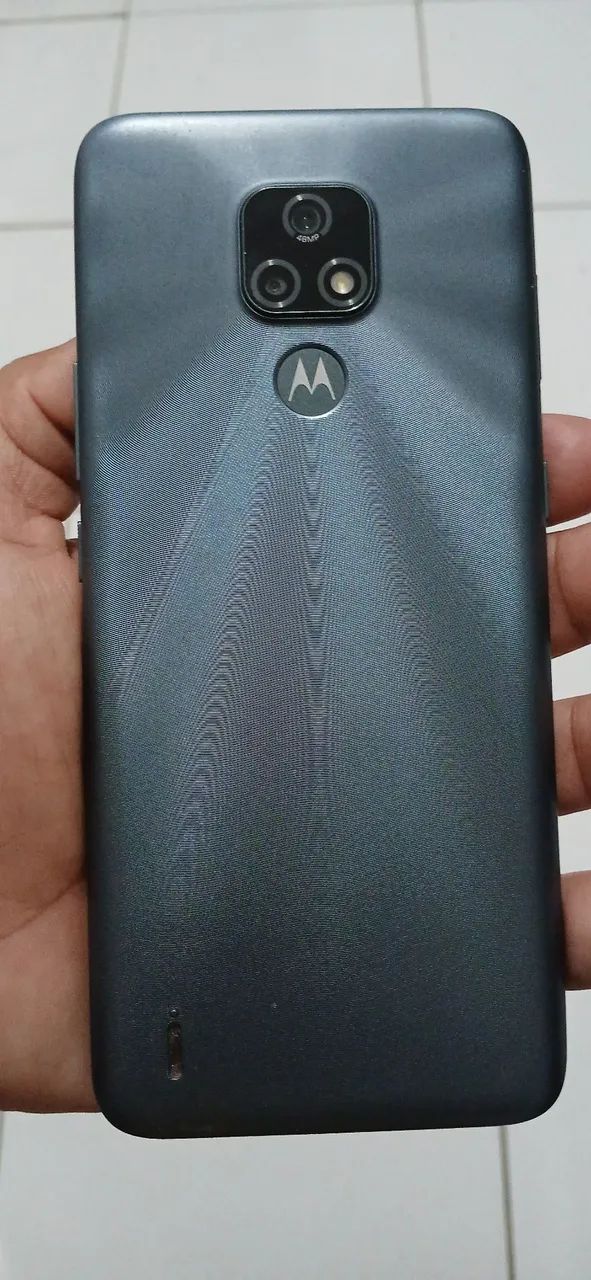 Vendo ou troco, celular moto e7, em ótimas condições.  - Foto 2