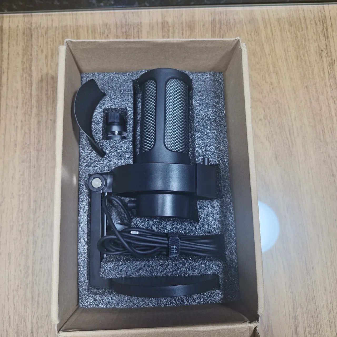 Microfone de Mesa Fifine A8 Ampligame - Foto 2