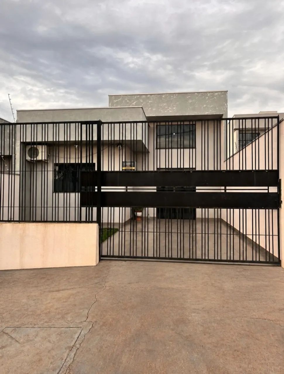 CASA À VENDA ? SARANDI/PR | CENTRO CÍVICO