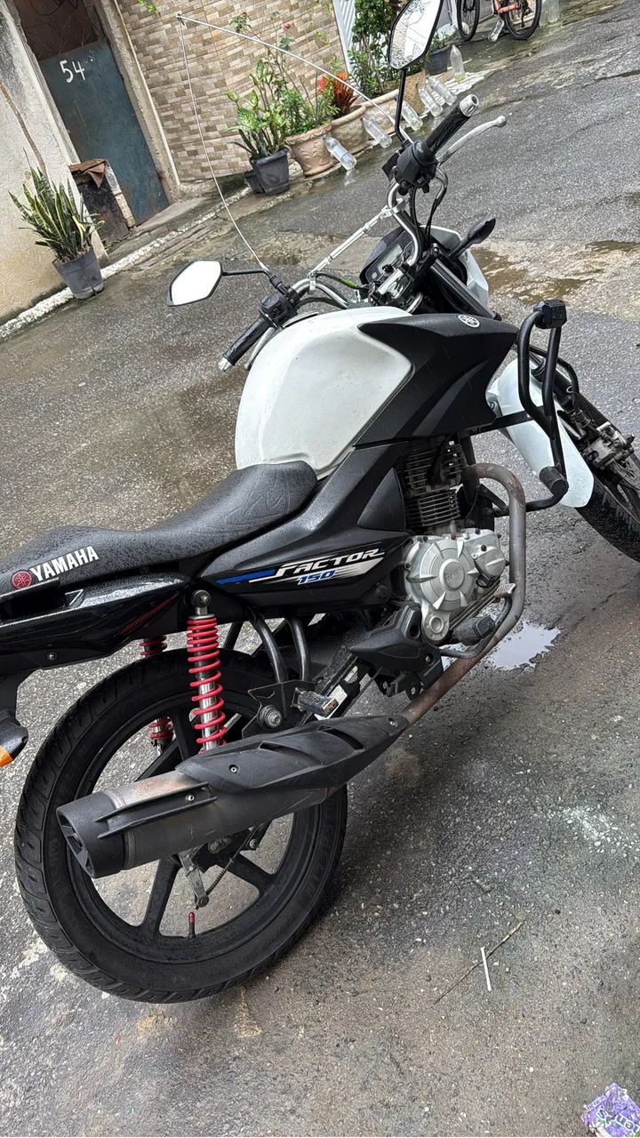 Yamaha Factor 150 ED 2016 - R$ 8.500