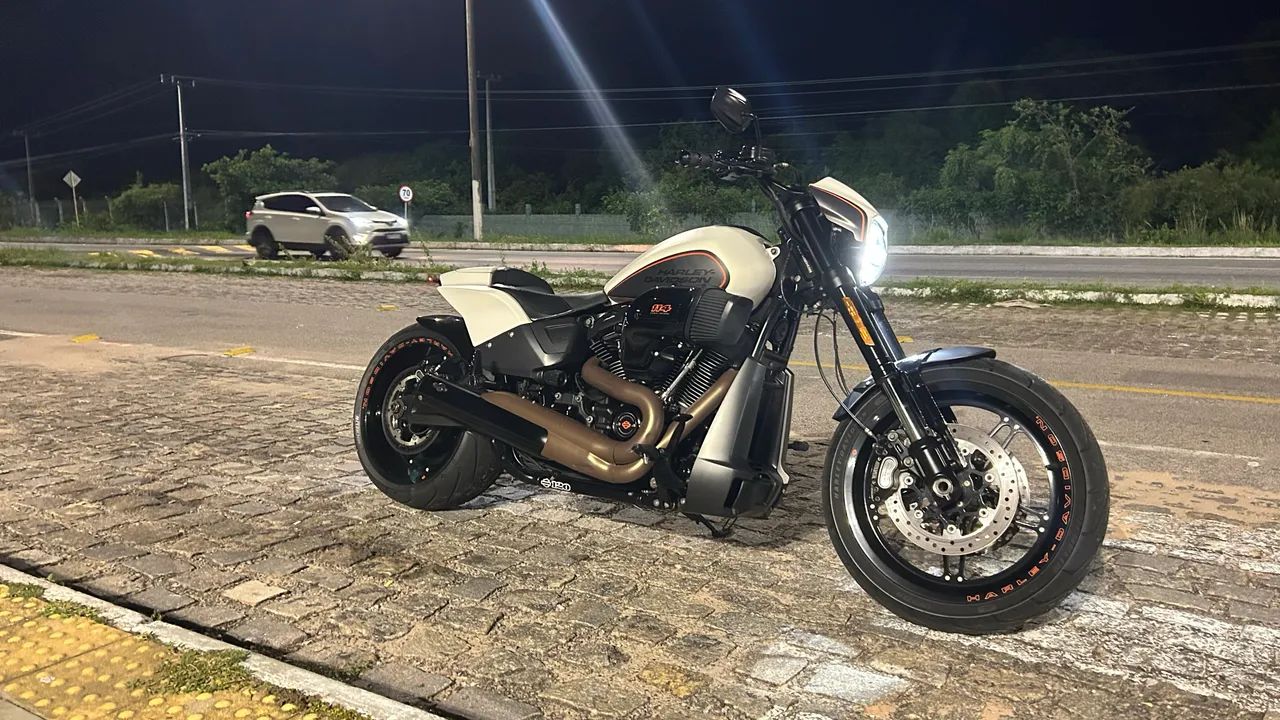 Harley Davidson FXDR 114 - Foto 5