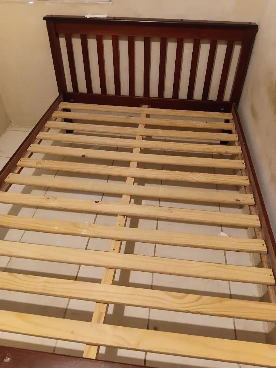 Cama de madeira maciça Pinus