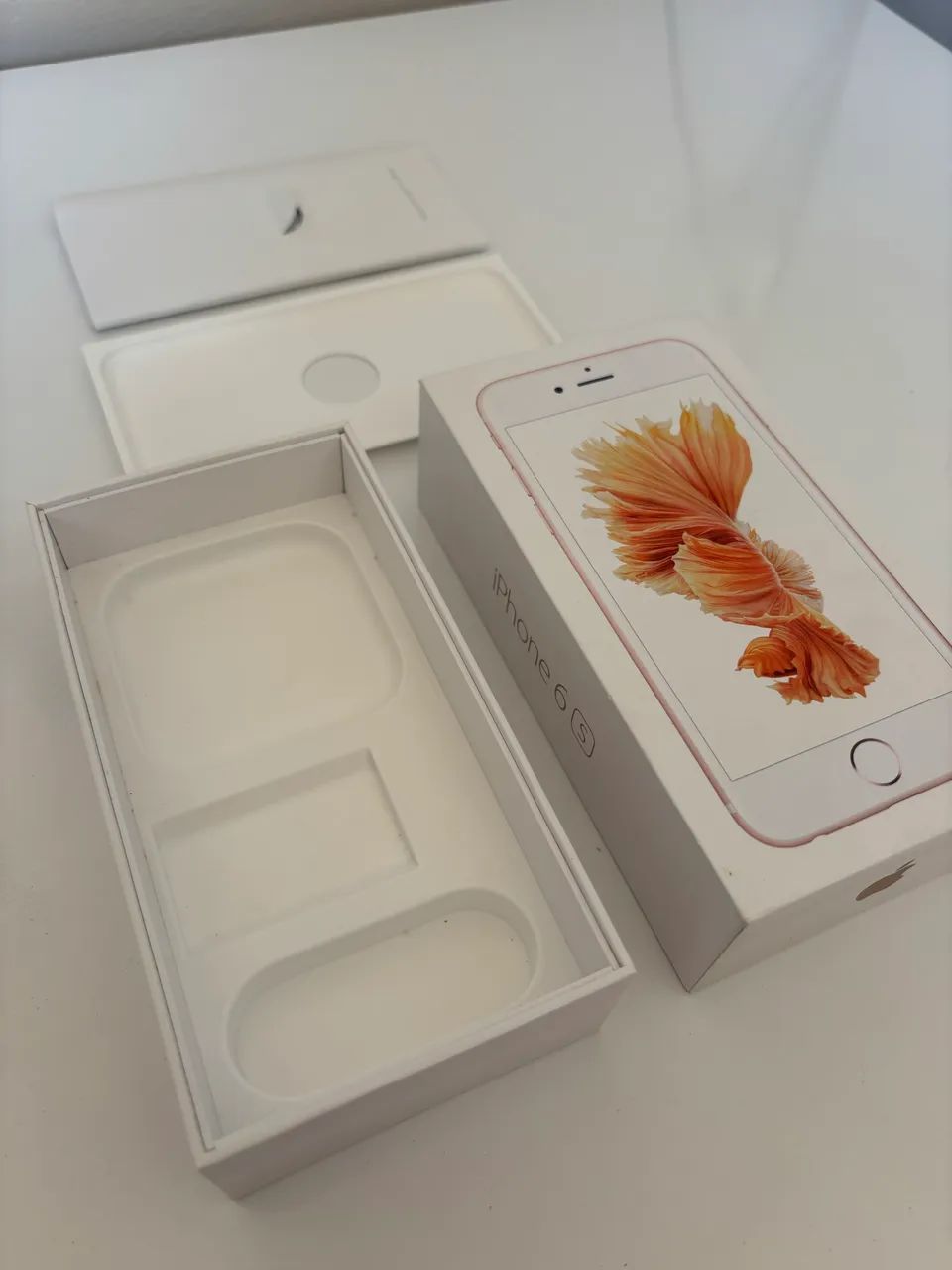 Caixa iPhone 6s Original com Manuais Adesivos e Chave Sim