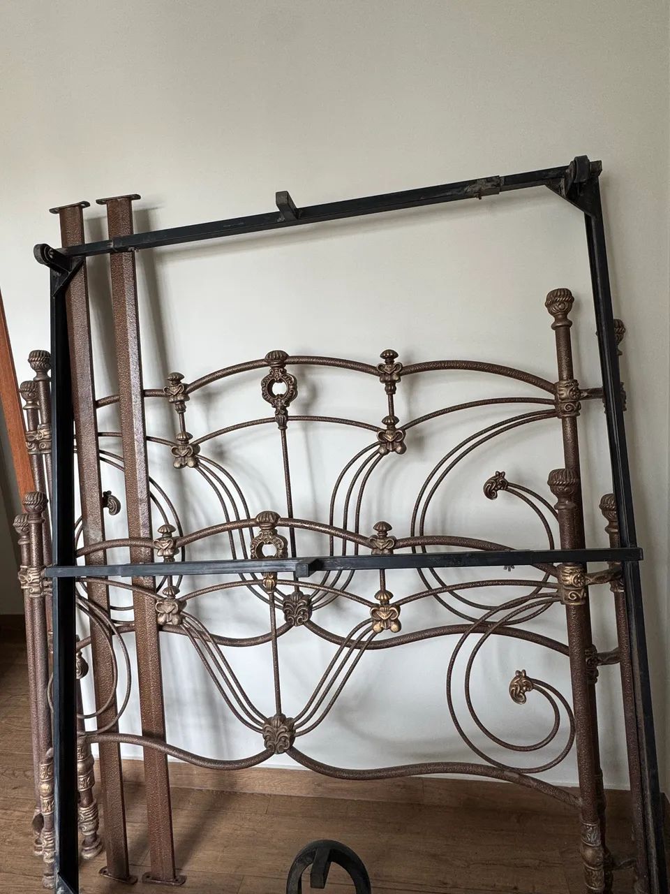 Cama de ferro maciço - Foto 4