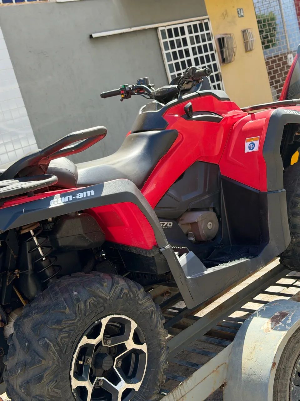 Can-am Outlander Max 570  - Foto 5