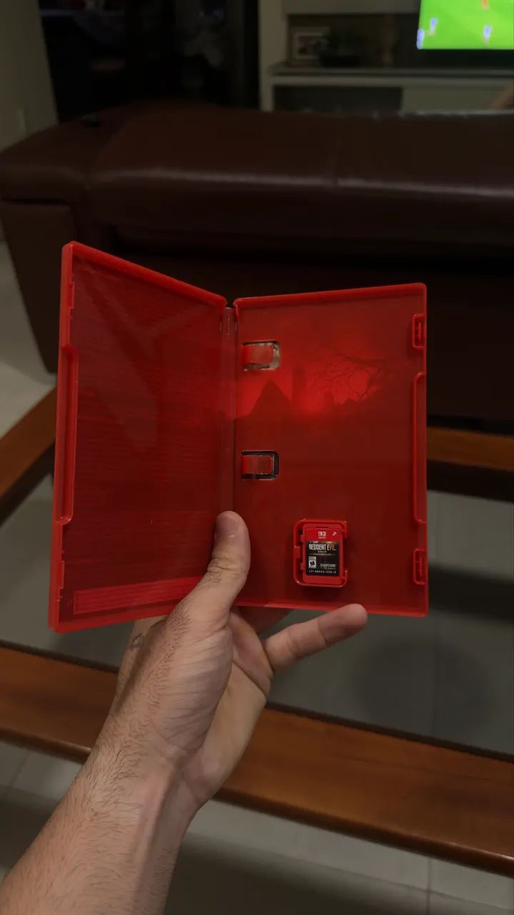 Resident Evil Gold Edition Nintendo Switch - Foto 2