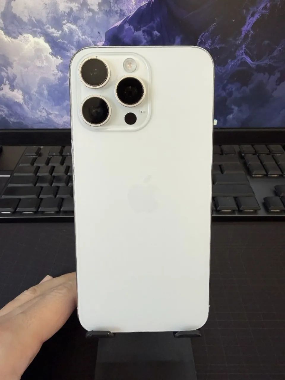 iPhone 15 Pro Max - 512GB - Titânio Branco - Foto 4