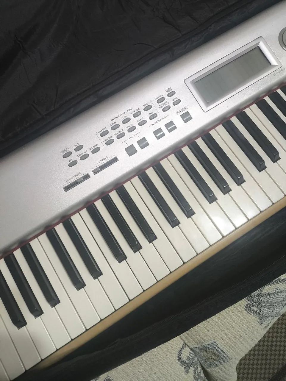 Piano Korg SP500 - Foto 3
