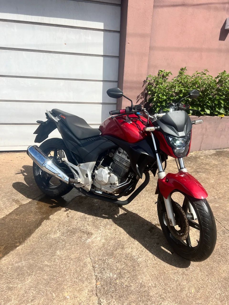 Cb 300 