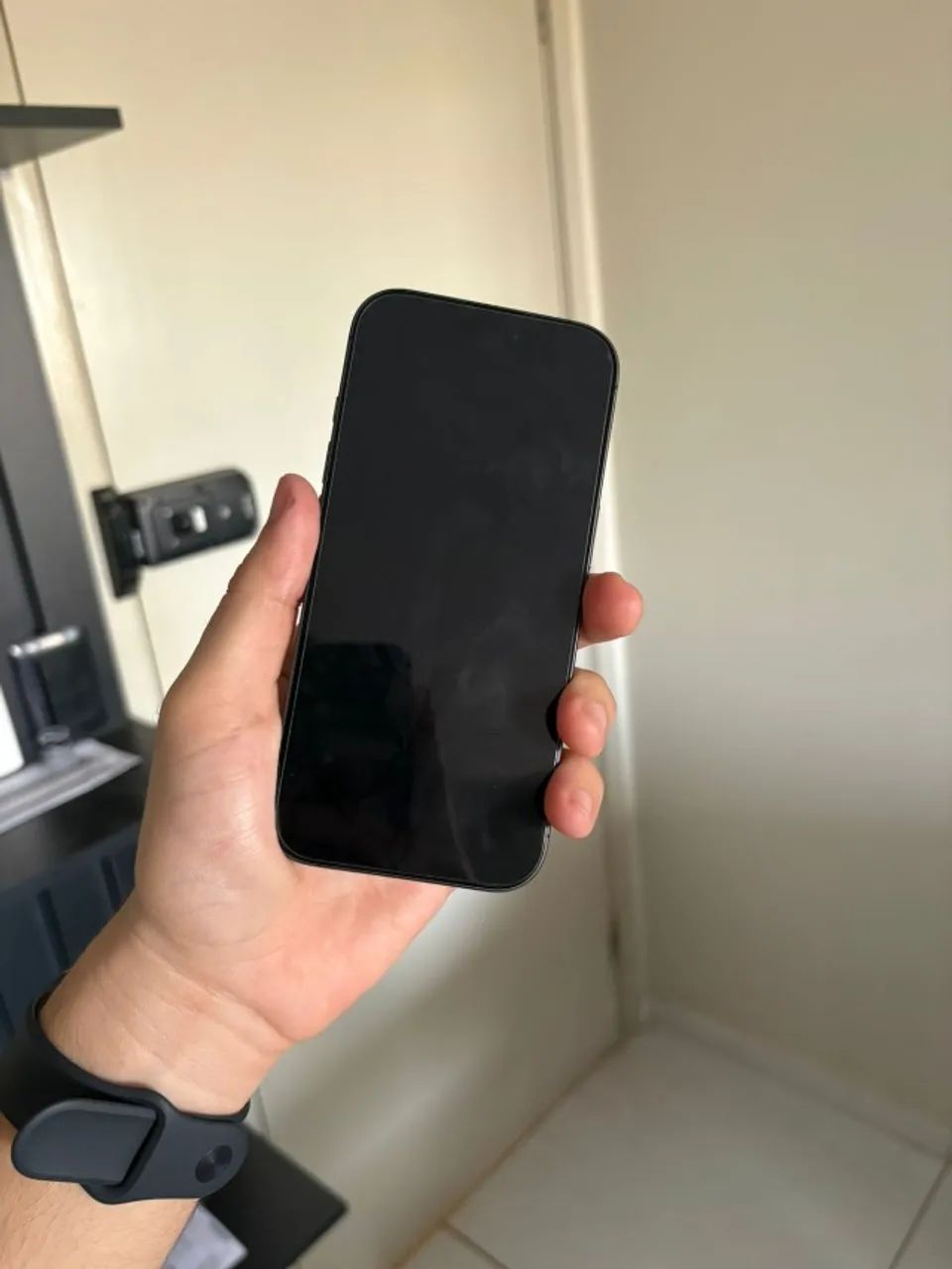 iPhone 17 256GB - Preto + 3 capinhas - Foto 2