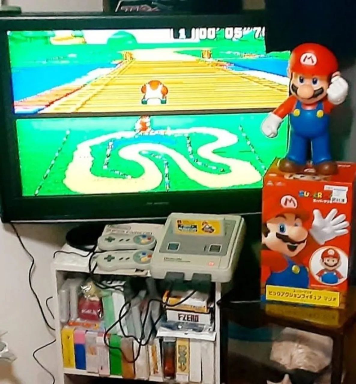 Boneco Super Mario original na caixa do Japao.  - Foto 2