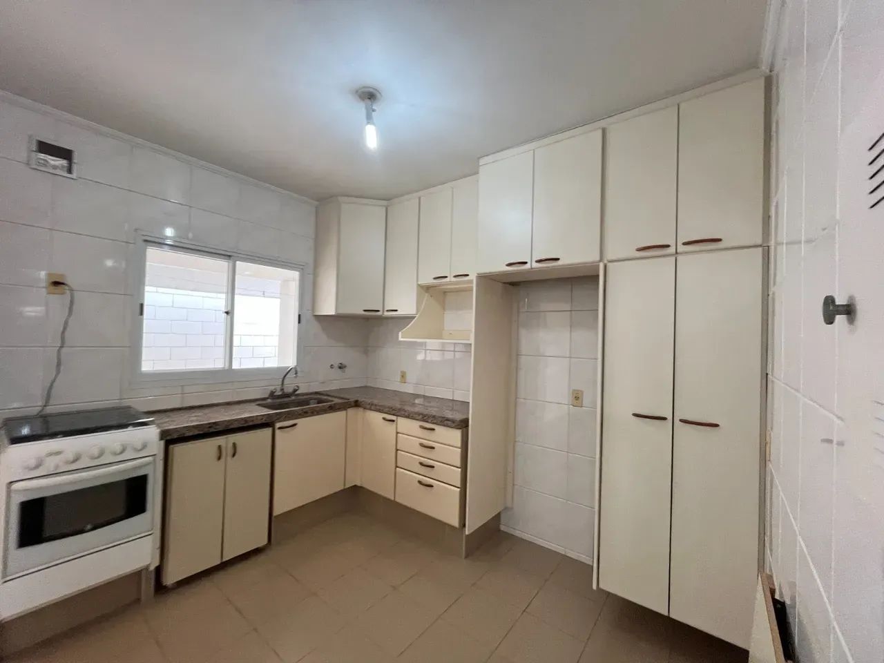 Casa térrea com 252 m² , terreno 550 m² situada no Cond Campos Verde - Foto 3