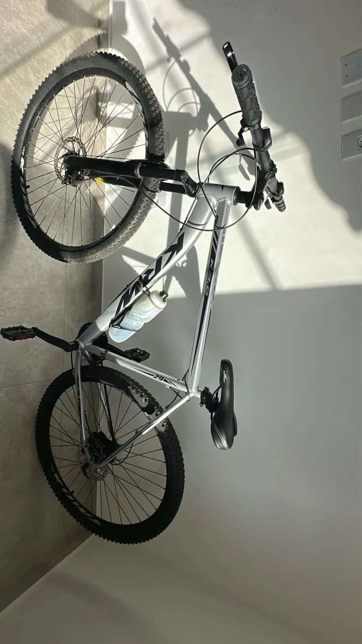 Vendo bicicleta MTB marca KSW, aro 29 - Foto 2