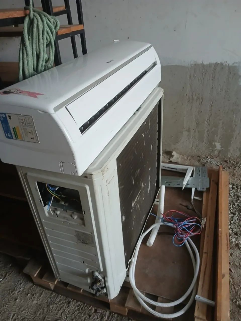 Ar-Condicionado Split Gree - Completo com Evaporadora e Condensadora