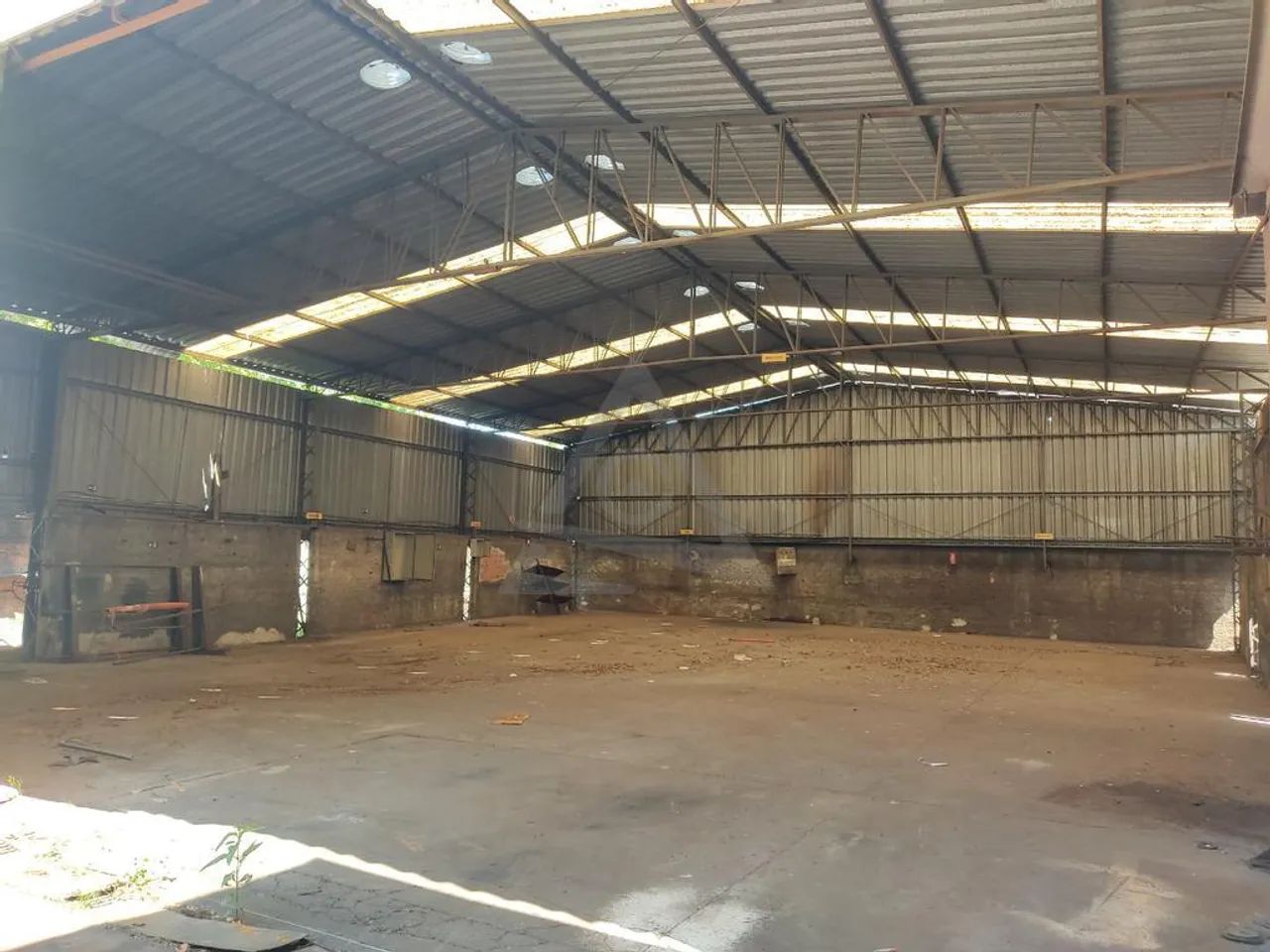 Galpão para alugar em Campinas, Jardim São Marcos, com 900 m² - Foto 2