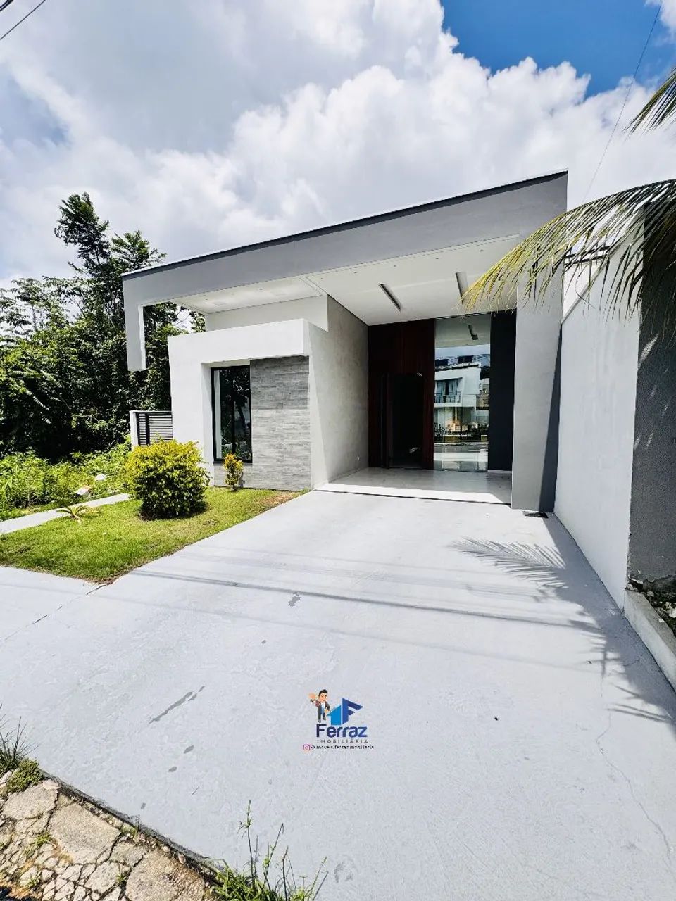 Passaredo 04 suítes 350m² semi mobiliada Piscina ampla casa